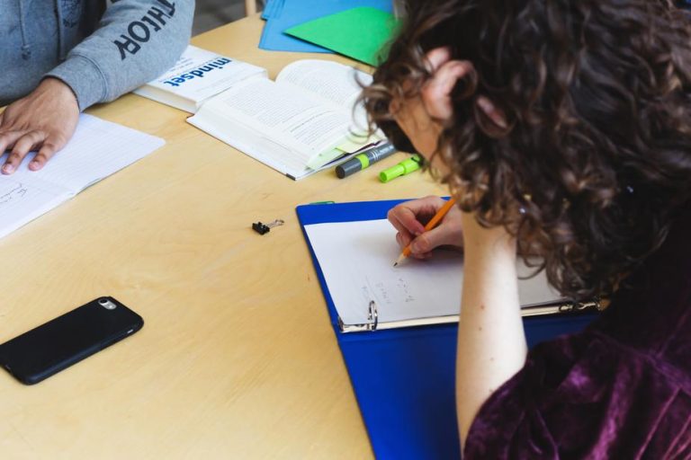 Étudiants en plein excercice
